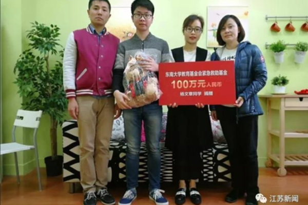 A small business owner started selling their products at a national trade show to reach a wider audience