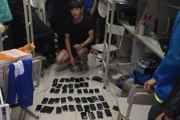 The national tennis tournament set a new attendance record with over 150000 spectators