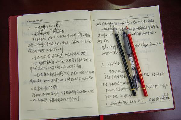 Middle school organizes field trip to science museum for students