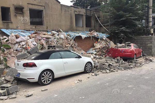 Local residents protested against the construction of a new factory near their community