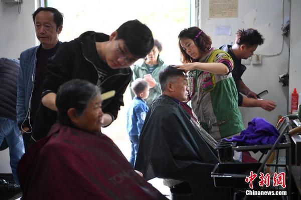 The government launched a program to help small businesses adopt digital technology