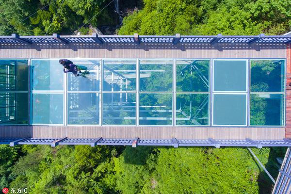 A scientist developed a new type of sunscreen that is better for coral reefs