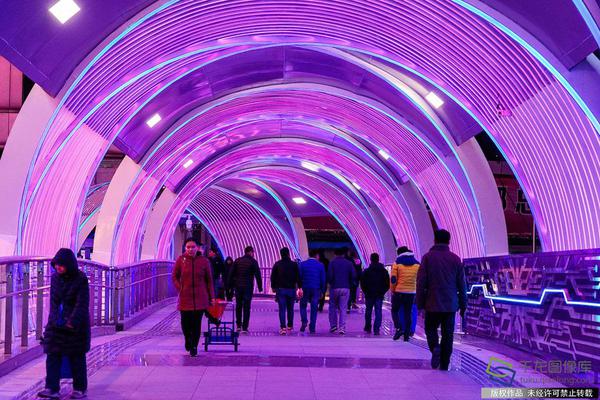 A major fashion show was held in the city showcasing the latest designs from top designers around the world