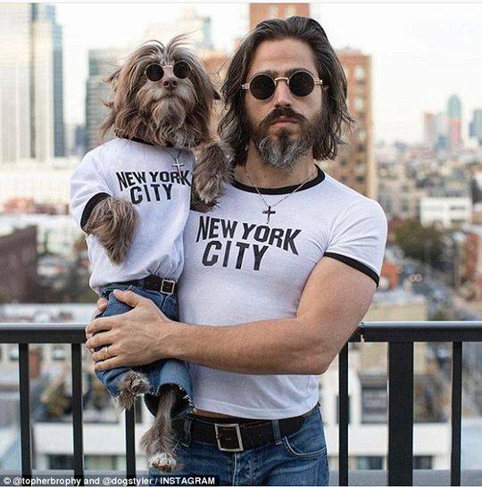 Candle company donates 10 percent of sales to environmental groups