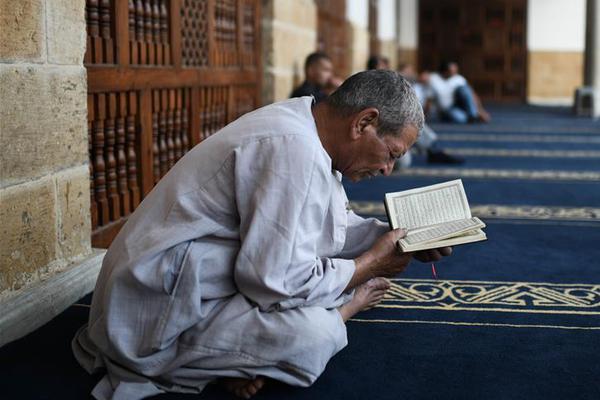 A city installed new street signs with larger text to improve visibility
