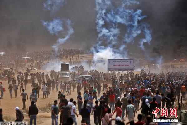 A grocery store started offering discounts on expired food items to reduce food waste