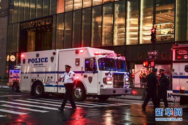 Electronics brand launches wireless earbuds with noise-canceling technology