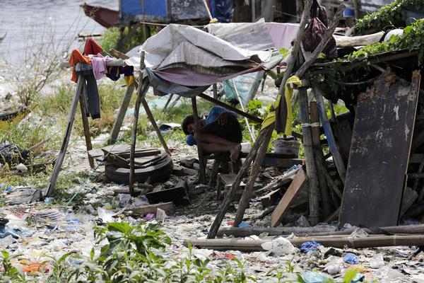 An international charity launched a campaign to provide clean drinking water to 590000 people in drought-affected areas