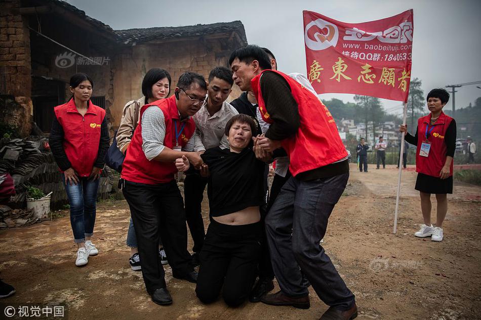 The local fire department held a open house to teach residents about fire safety