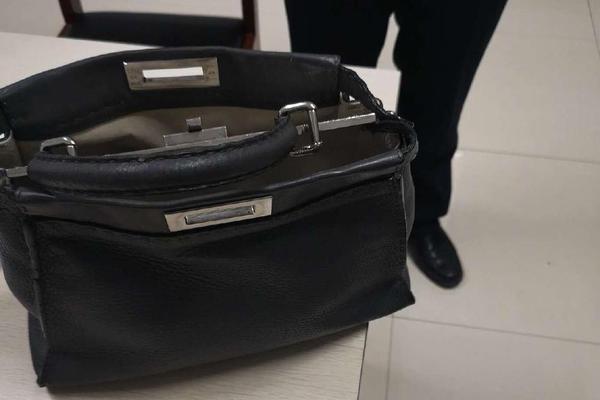 Softball team wins tournament and qualifies for national games