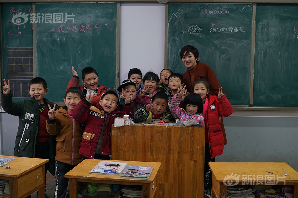 A fire at a shopping mall damaged 10 stores but no injuries were reported