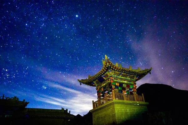 Scientists invented a new type of solar panel that can be integrated into building windows