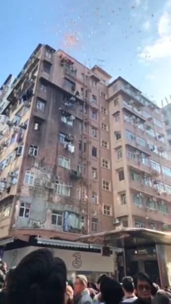 Candle store hosts workshop on candle making for beginners