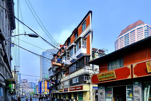 A library started offering book delivery services to homebound seniors and individuals with disabilities