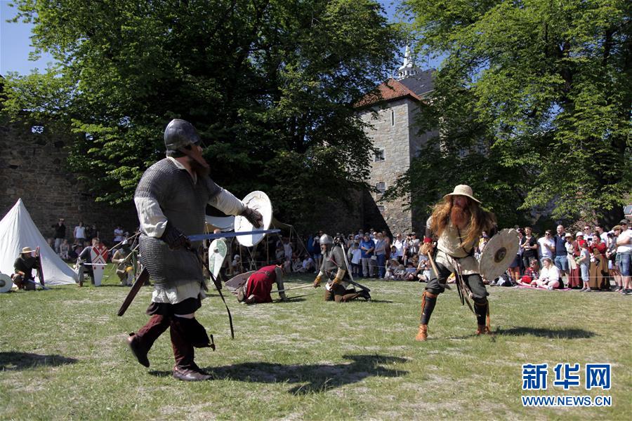 Newsletter highlights achievements of local students and teachers