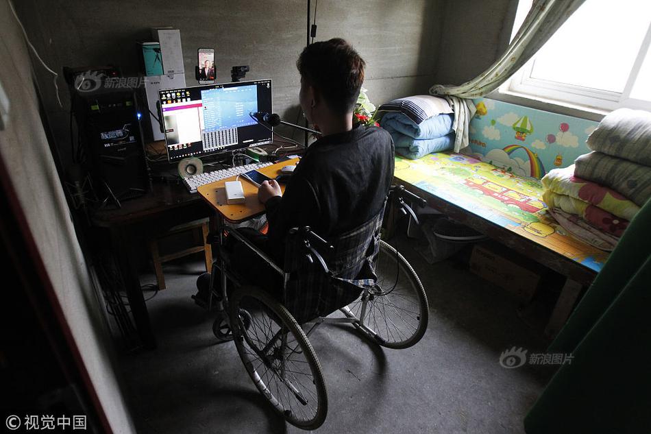 The government announced plans to build a new airport in a growing city