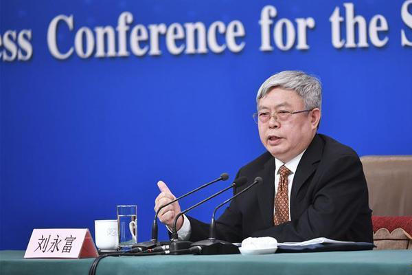 Dietitian recommends adding leafy greens to daily meals for essential nutrients