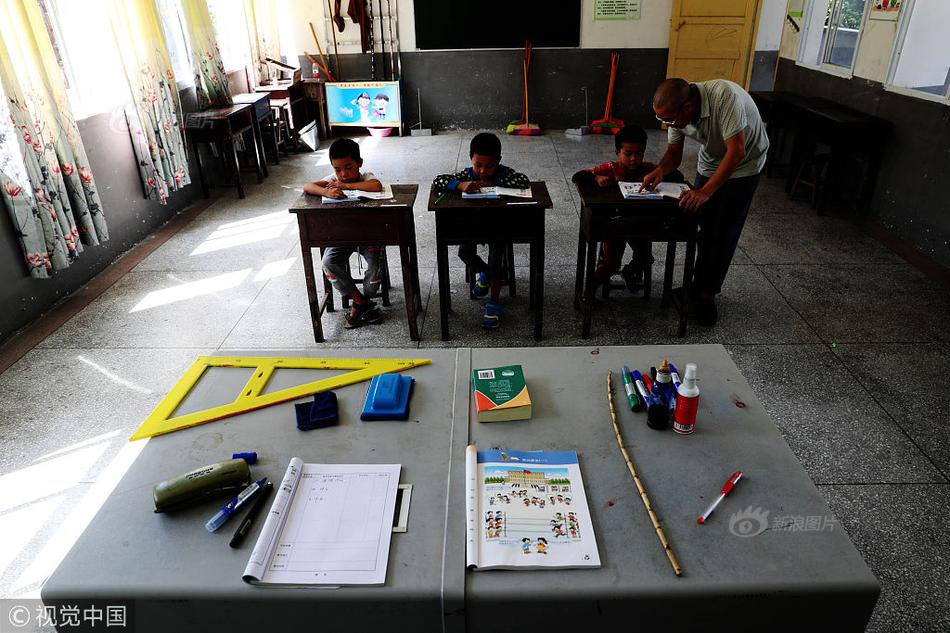 A photographer captured photos of a rare wildlife migration that were featured in an international nature magazine