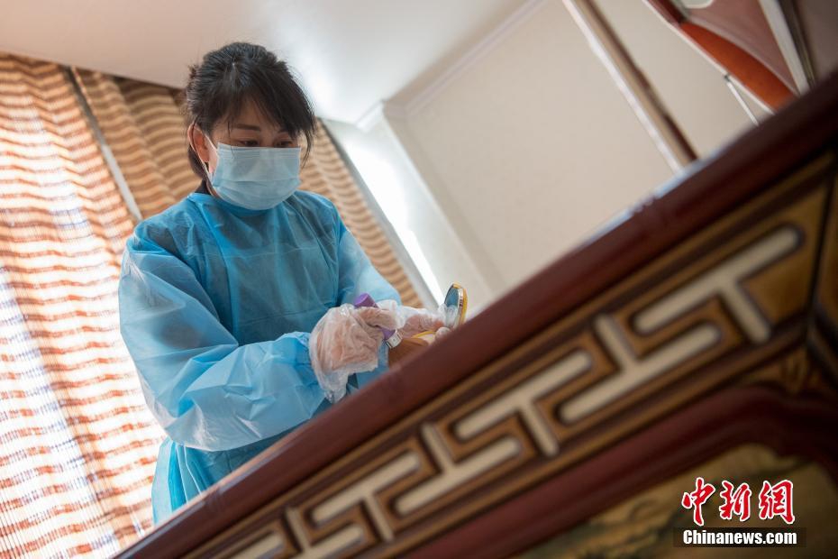 Researchers calculated that recycling one ton of aluminum saves enough energy to power a home for 10 years