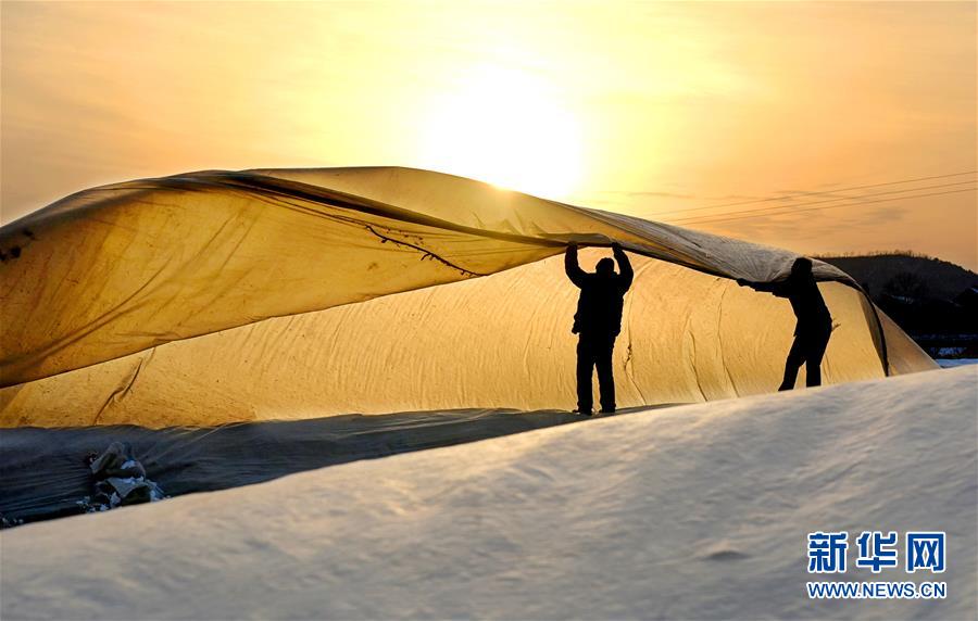 A hospital started a support group for patients recovering from major surgeries