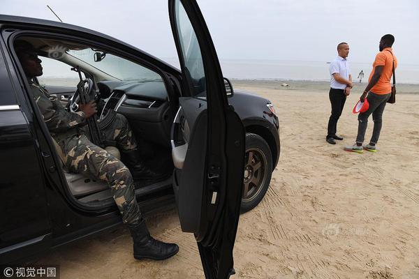 A major airline announced it would offer free Wi-Fi on all international flights