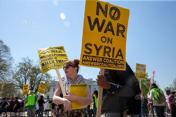 A study showed that online courses can help working adults earn college degrees faster