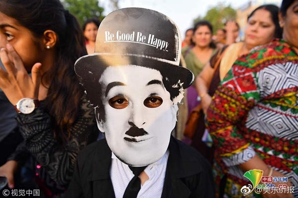 Tennis player wins first Grand Slam title after defeating defending champion