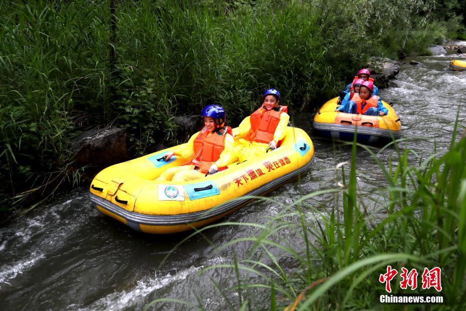 Two major political parties reached a compromise on immigration policy to address labor shortages