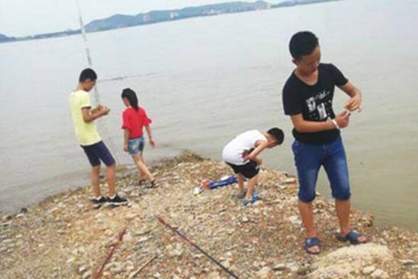 A team of scientists completed a study on ocean pollution