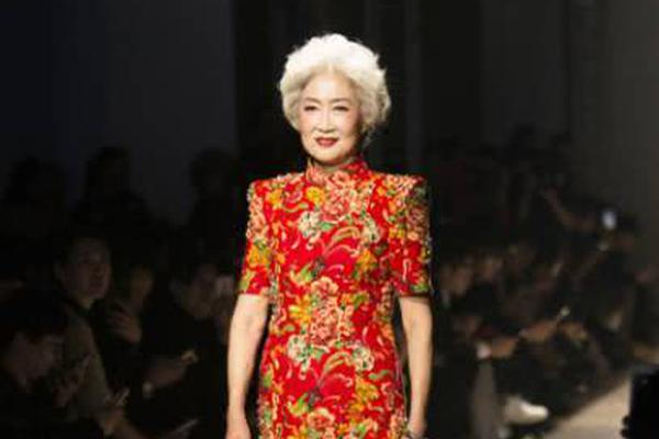 A severe hurricane made landfall on the southeastern coast bringing strong winds and heavy rain to the area