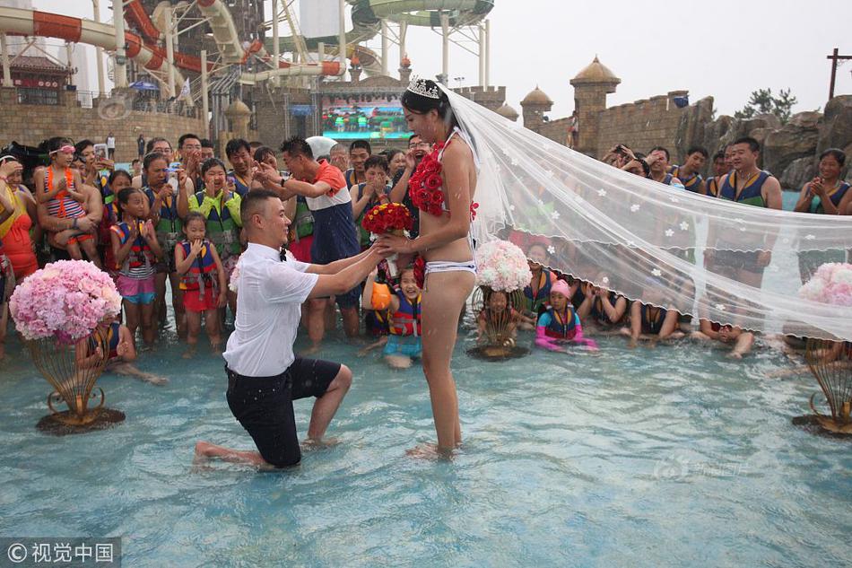 The government passed a law to protect consumers from hidden fees on airline tickets and hotel stays