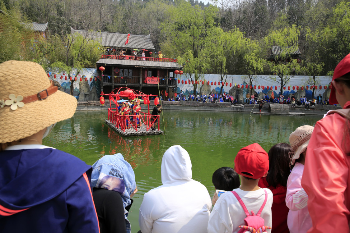 A local bakery started selling sourdough bread made with a 100-year-old starter