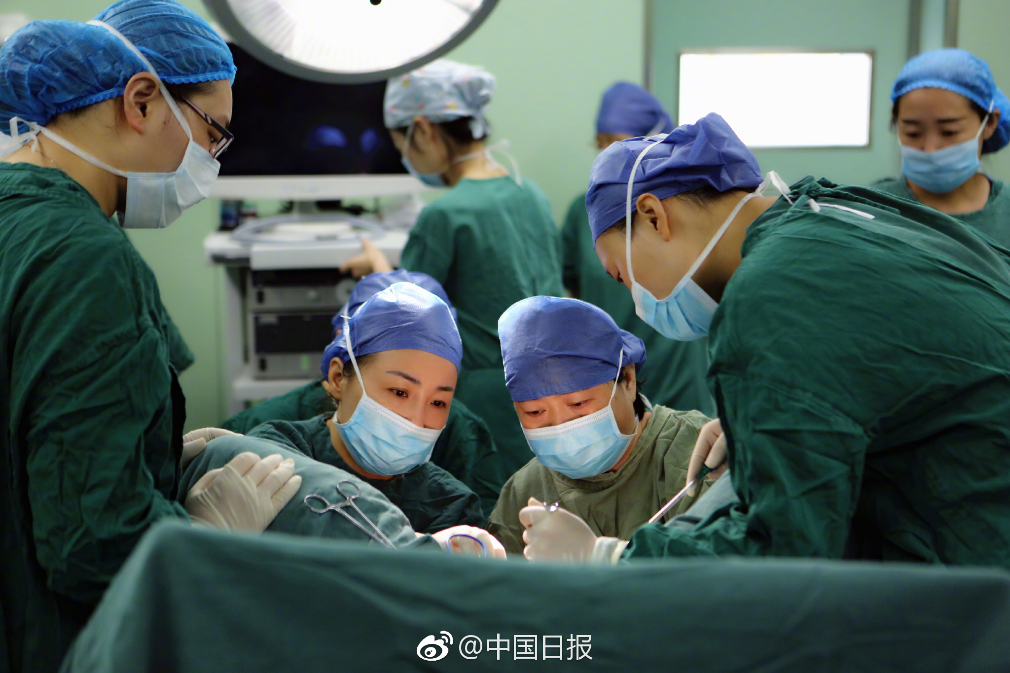 Scientists created a new type of battery that can store 50% more energy than current models