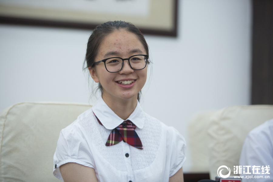 The fire department rescued several families from a burning apartment building overnight