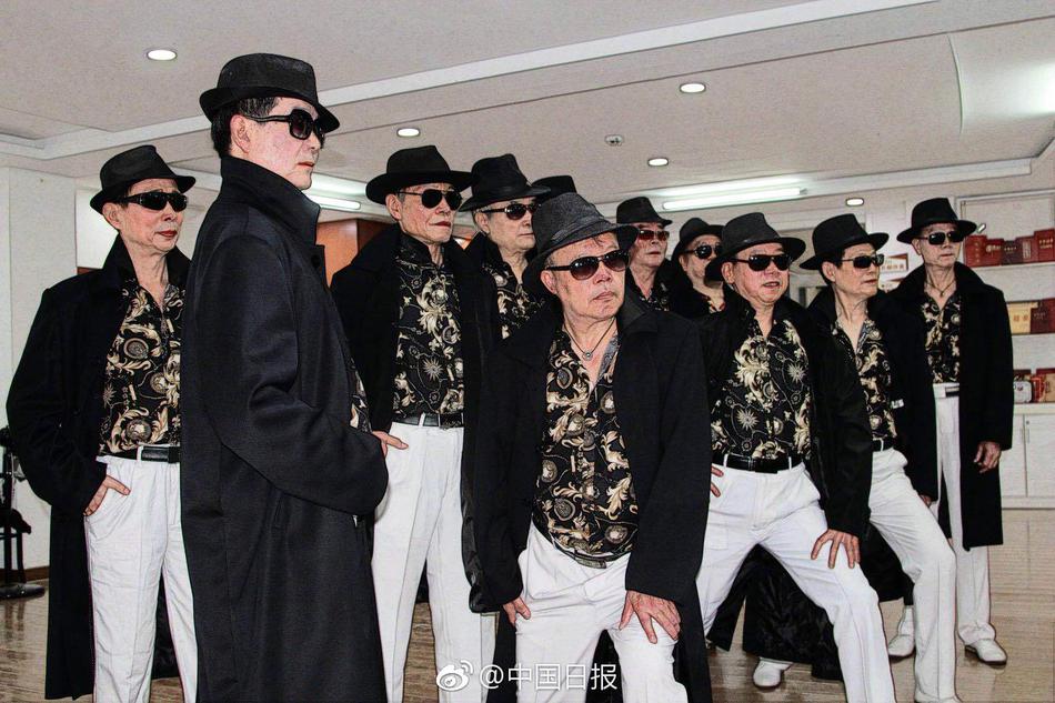 A famous singer announced a world tour, with concerts scheduled in 25 countries over the next 12 months.