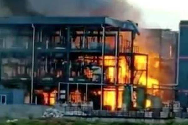 The government built new schools in growing suburbs to reduce overcrowding in existing schools