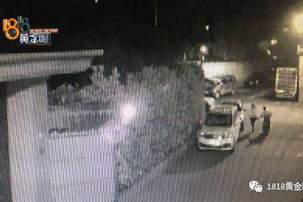 A cyclist set a new national record for the fastest time in a 100-kilometer race