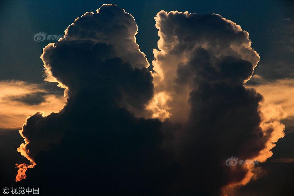 A construction company used recycled materials to build a new shopping center