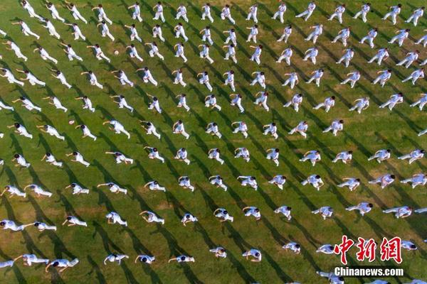 Doctors reported an increase in patients with allergies this season