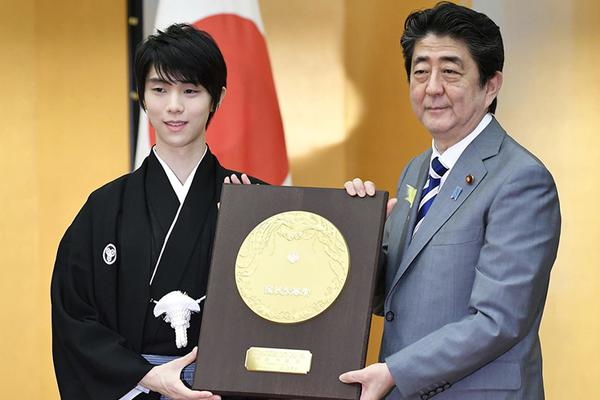 A popular music artist released a new album which topped the charts in over 23 countries within 24 hours