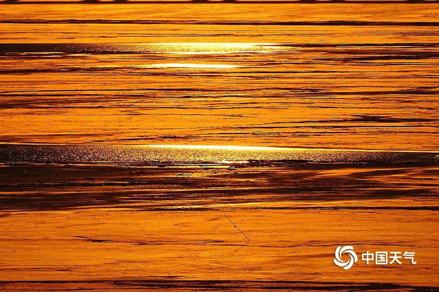 The national soccer team qualified for the World Cup after winning their final qualifying match against a rival team