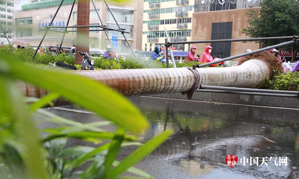 Teachers receive training on how to integrate climate education into lessons