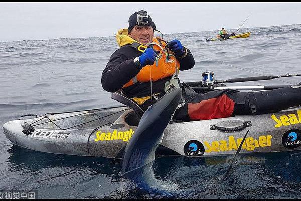 A golfer won their first major tournament after a sudden-death playoff