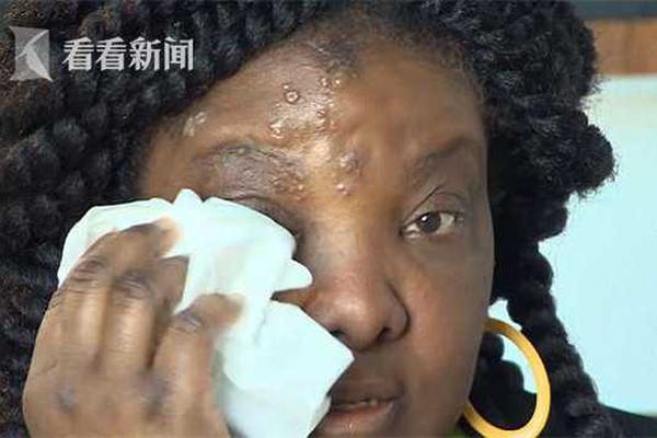 A new art gallery featuring modern works opened in the city center