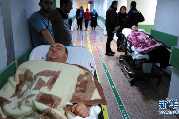 Weather forecasters warned of possible flooding in coastal towns due to high tides