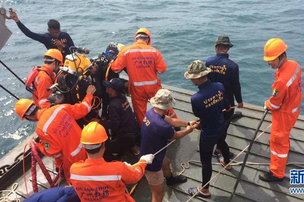 A bookstore started a book club for parents and kids that focuses on children’s literature