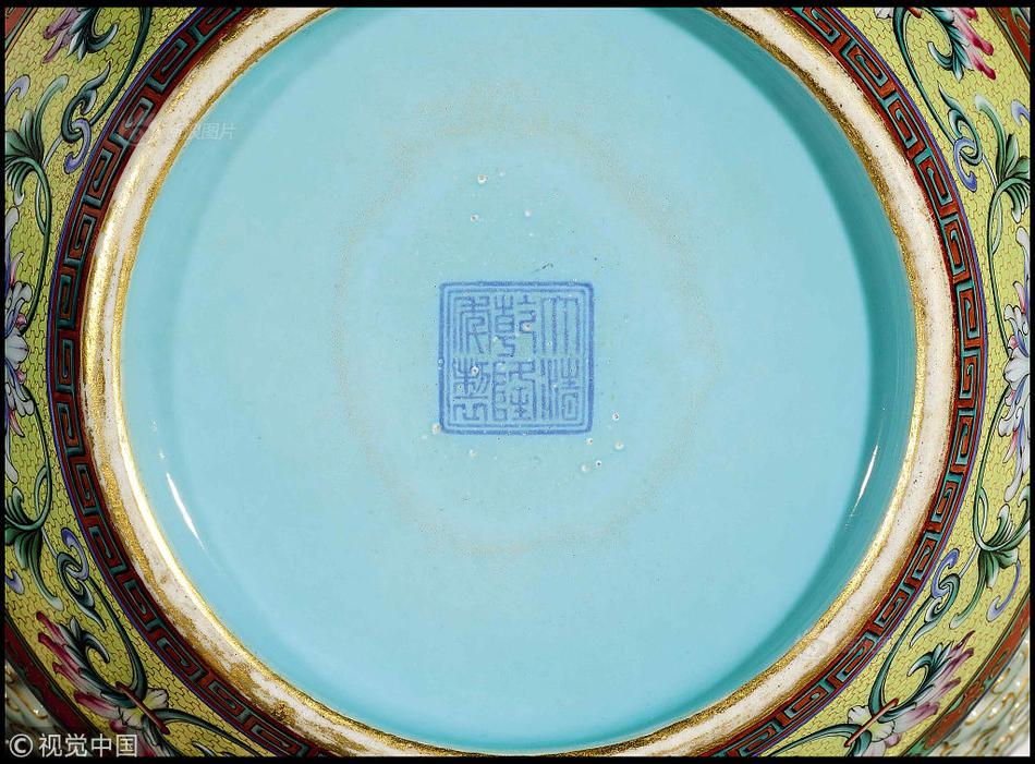 A museum hosted an exhibit of ancient Greek artifacts on loan from a museum in Athens