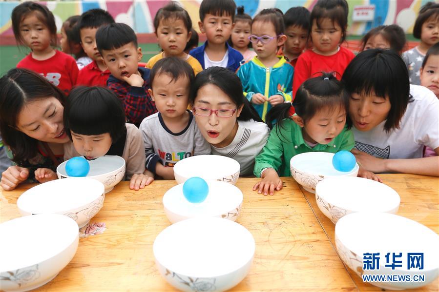 Bookstore hosts book reading event with best selling children’s author