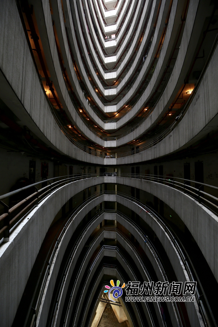 A tech startup launched an app that connects volunteers with local community service projects