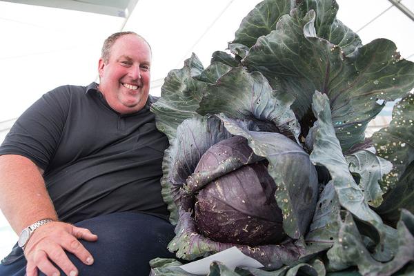 The government passed a law to raise the minimum age for buying tobacco products to 21